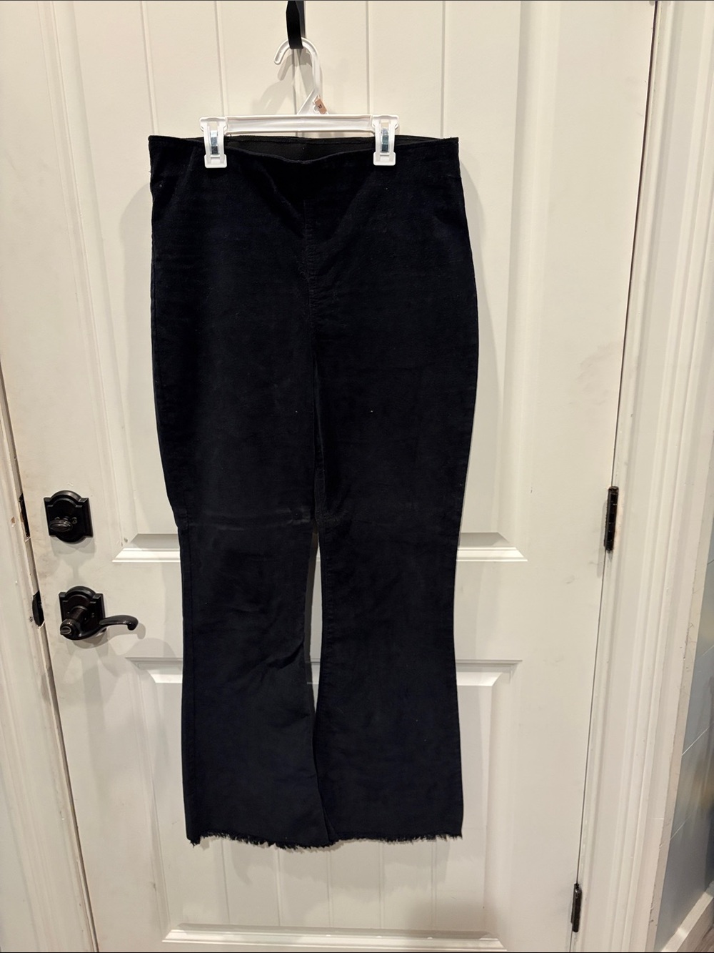 Black Women's Straight-Leg Jeans